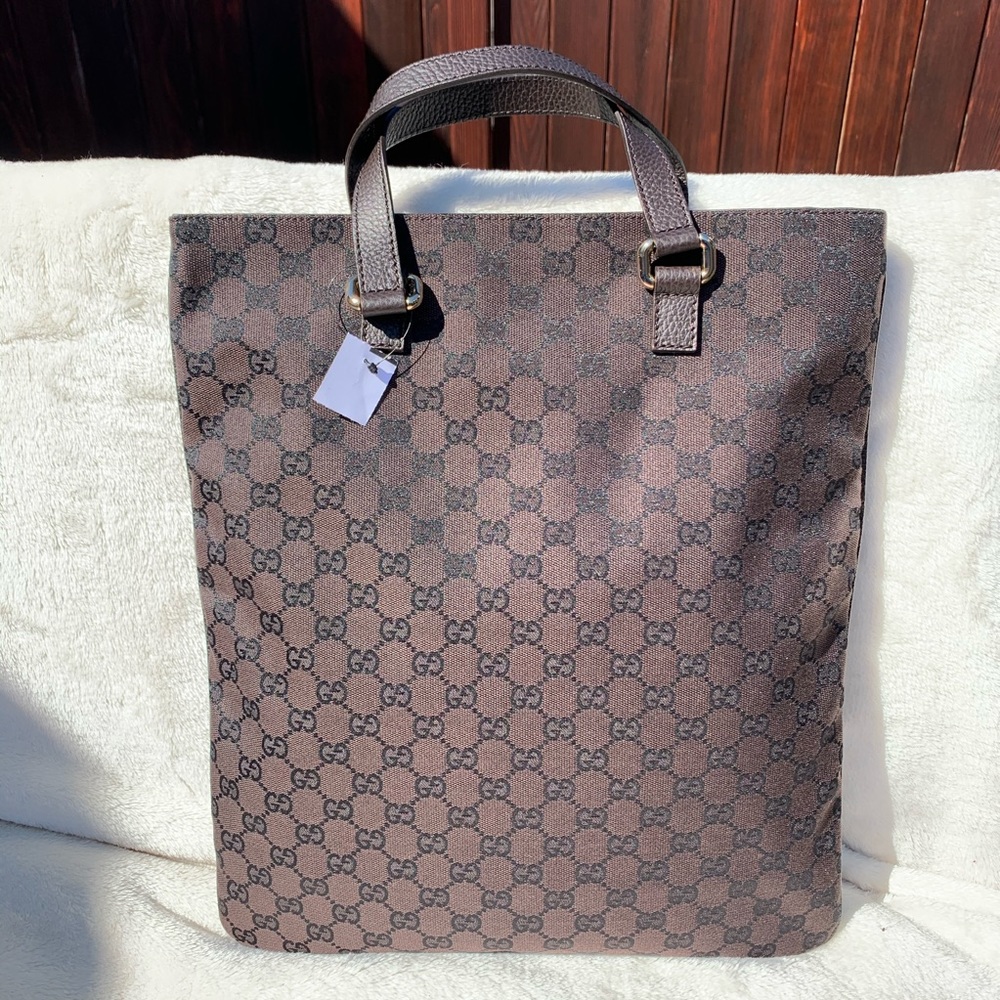 NWT Authentic Gucci GG Canvas Traveling Flat Tote Espresso